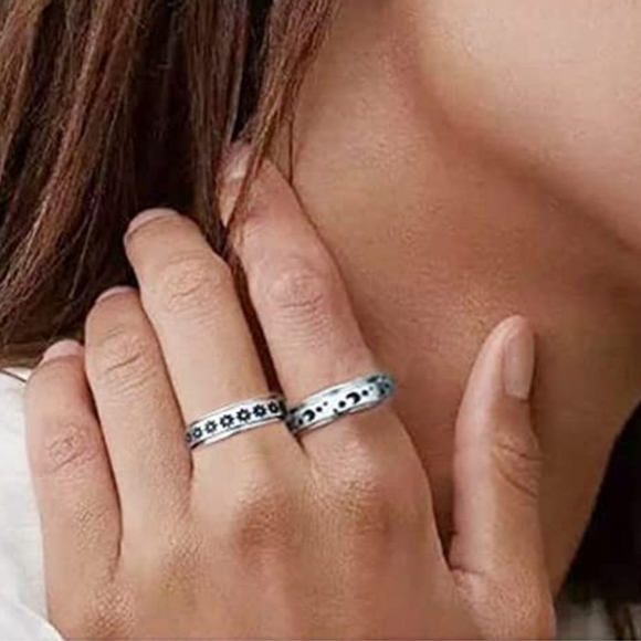 BLACK SPARKLE & SHINE  RING STAINLESS STEEL SIZE 8 BAND GREAT FOR STACKING - Picture 4 of 5